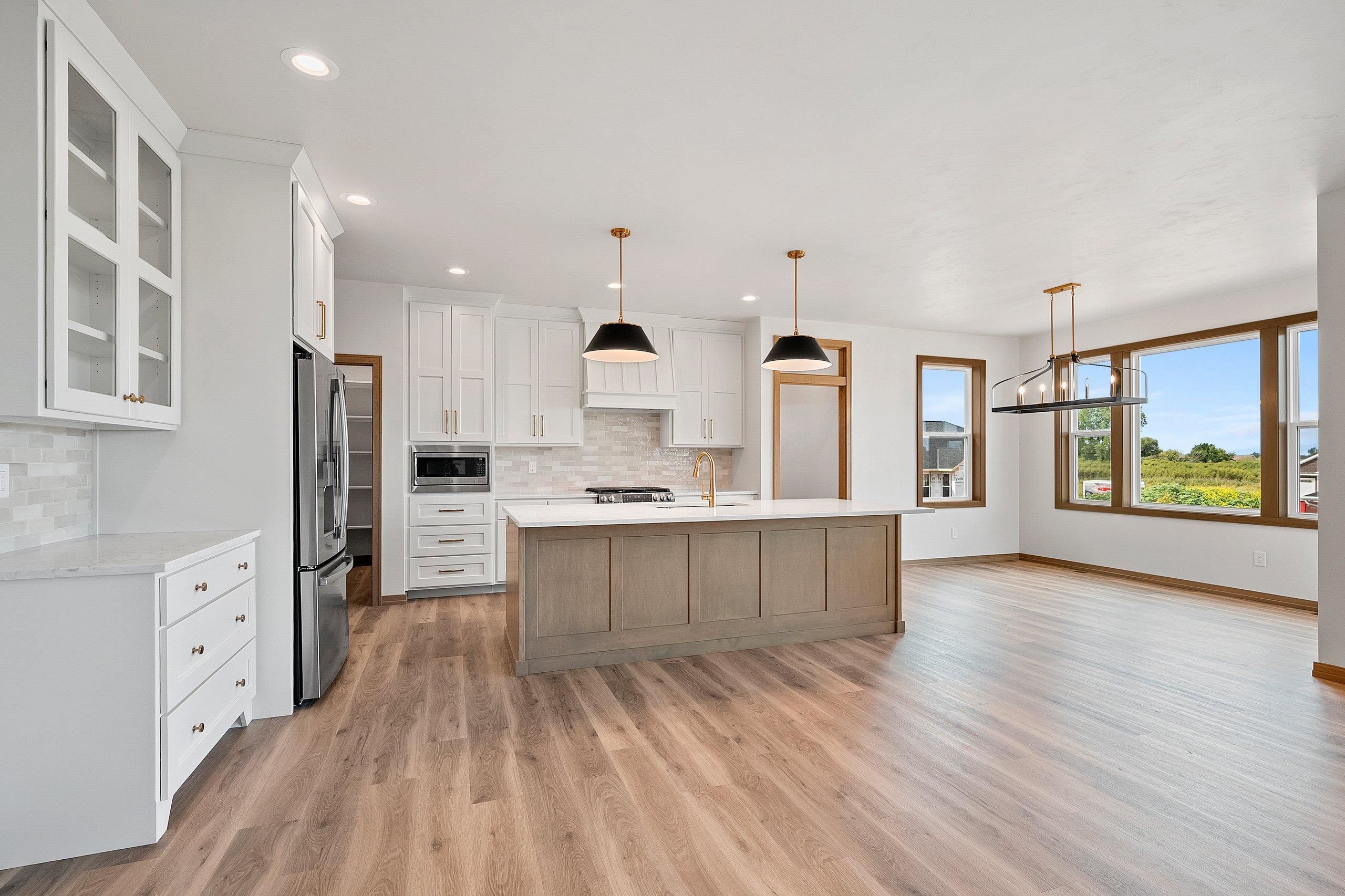 3754 Lyla May Court De Pere, WI 54115 - Photo 13 of 60