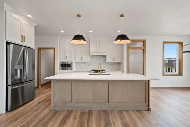 $709,900 | 3754 Lyla May Court, De Pere, WI 54115