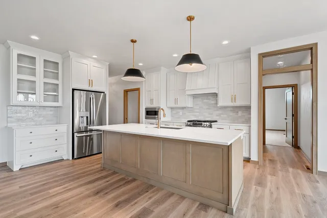 $709,900 | 3754 Lyla May Court, De Pere, WI 54115