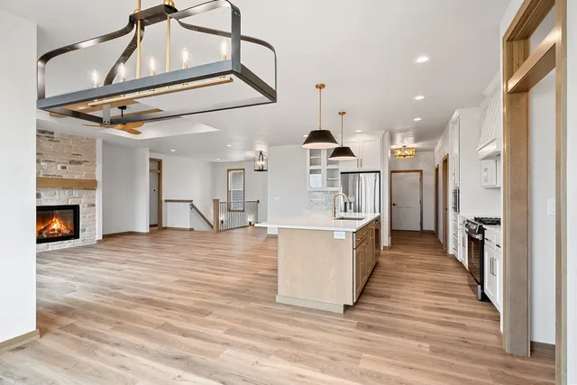 $709,900 | 3754 Lyla May Court, De Pere, WI 54115