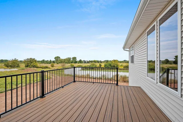 $709,900 | 3754 Lyla May Court, De Pere, WI 54115