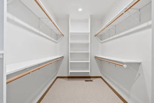 $709,900 | 3754 Lyla May Court, De Pere, WI 54115