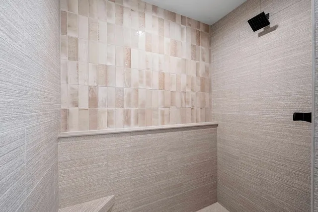 $709,900 | 3754 Lyla May Court, De Pere, WI 54115