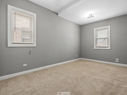 $1,600 | 1019 North Massasoit Avenue, Unit 2, Chicago, IL 60651