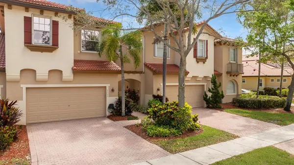 $4,600 | 5755 Northwest 120th Avenue, Coral Springs, FL 33076