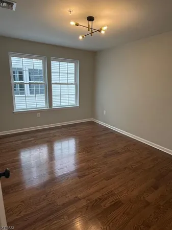 $2,995 | 142 Littleton Avenue, Newark, NJ 07103