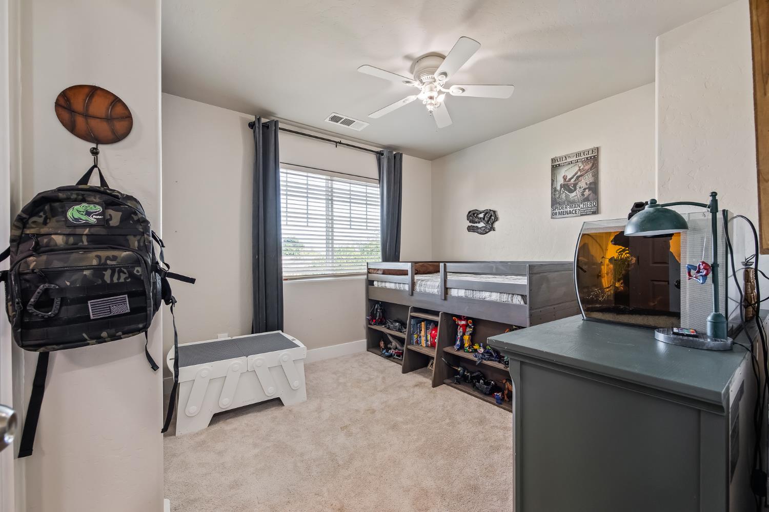 2476 North Riesling Avenue Hanford, CA 93230 - Photo 46 of 77