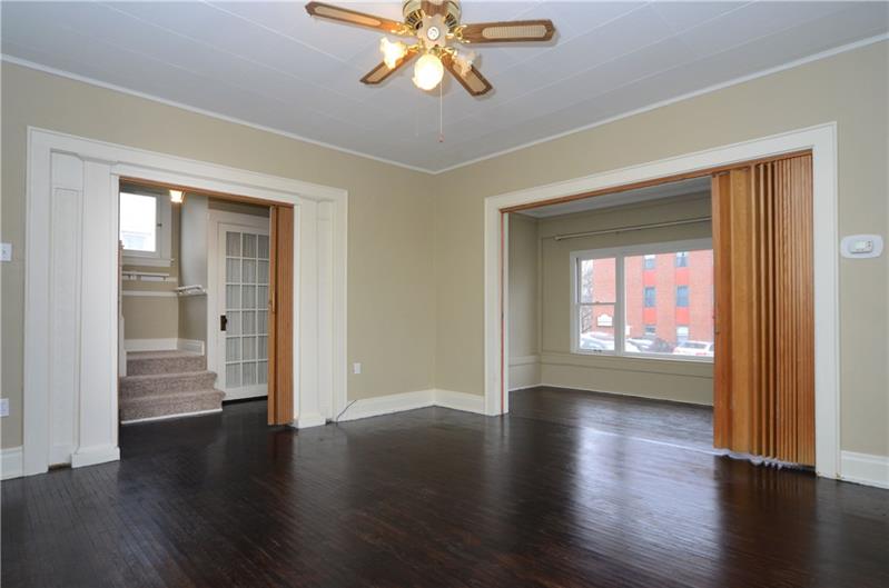 220 Jefferson Street Rochester, PA 15074 - Photo 4 of 15