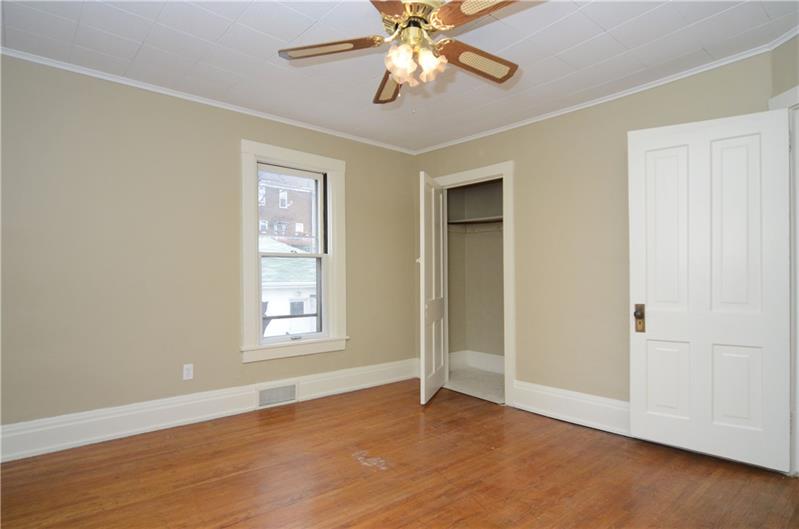 220 Jefferson Street Rochester, PA 15074 - Photo 7 of 15