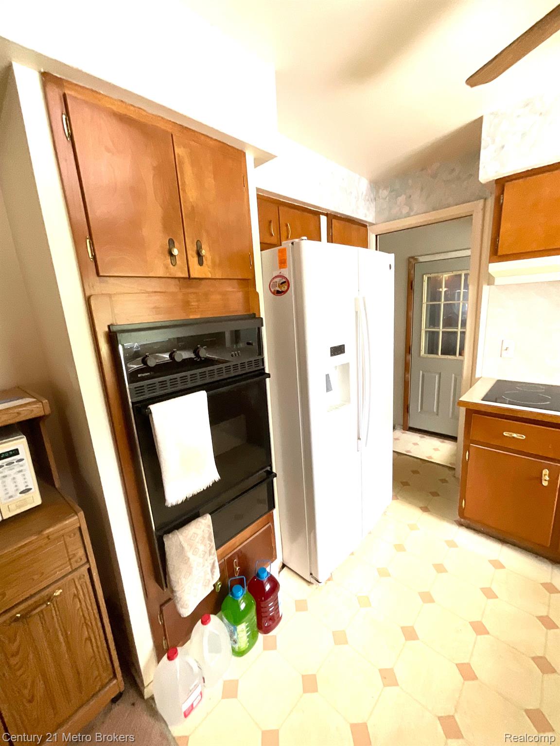 1407 Williamsburg Road Flint, MI 48507 - Photo 14 of 29
