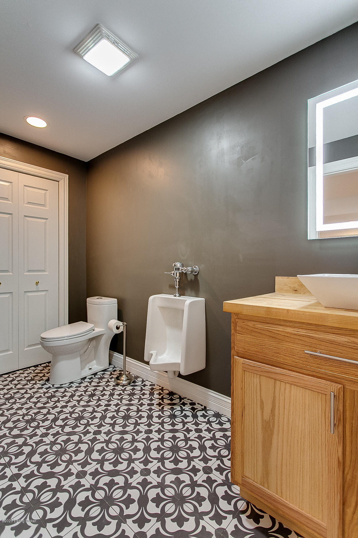 3100 Ridgemoor Court Prospect, KY 40059 - Photo 63 of 76 3100 Ridgemoor Ct-89