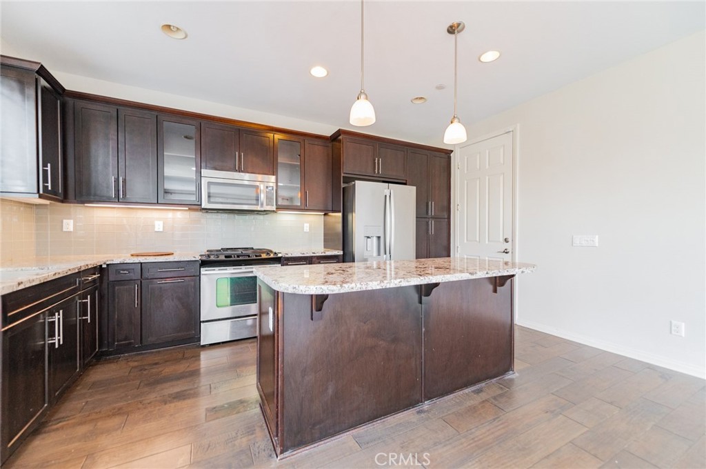 166 Desert Bloom Irvine, CA 92618 - Photo 9 of 36