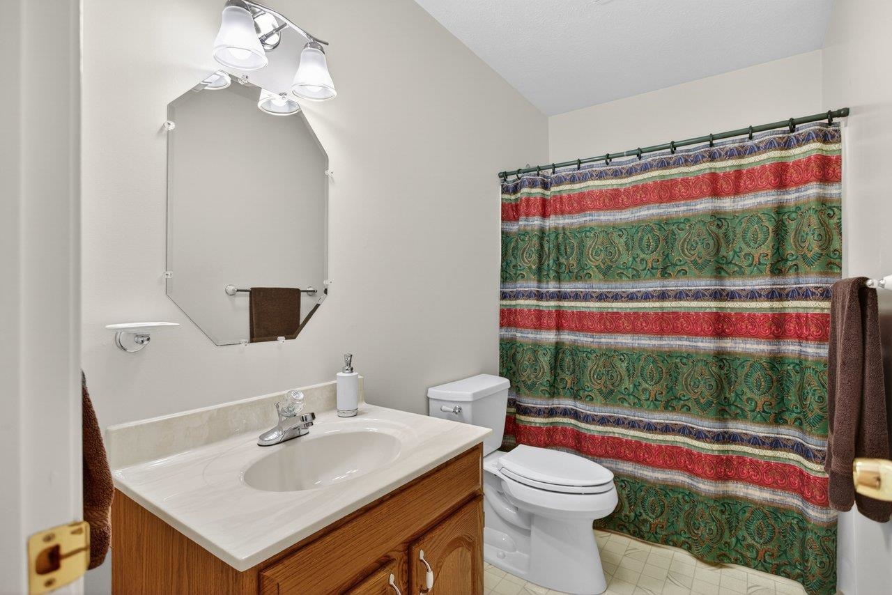 2220 Pine Woods Road Quicksburg, VA 22847 - Photo 68 of 75 Includes a tub/shower combination.