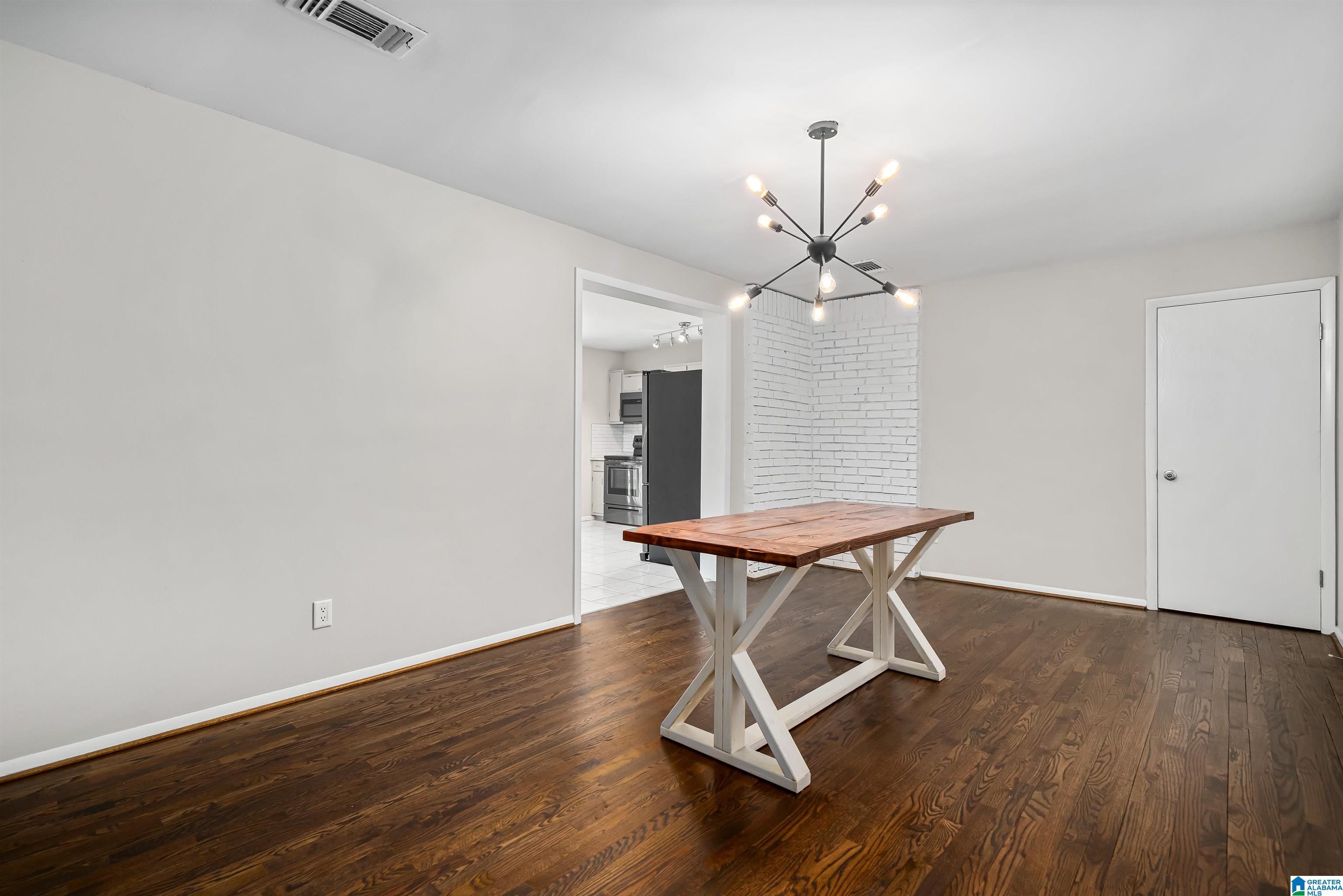 1609 Head Road Fultondale, AL 35068 - Photo 5 of 23