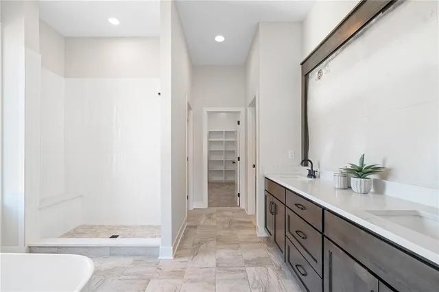 $743,650 | 9069 Shady Bend Road, Lenexa, KS 66227