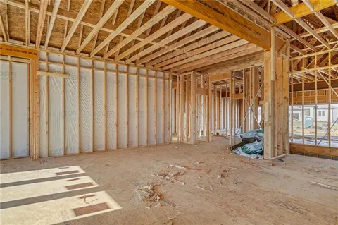 $754,907 | 9069 Shady Bend Road, Lenexa, KS 66227