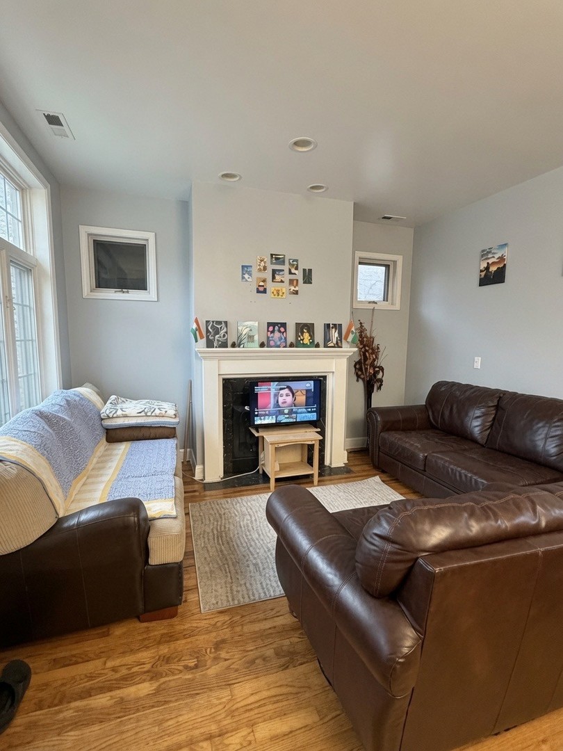 1133 West Taylor Street, Unit 3 Chicago, IL 60607 - Photo 13 of 13