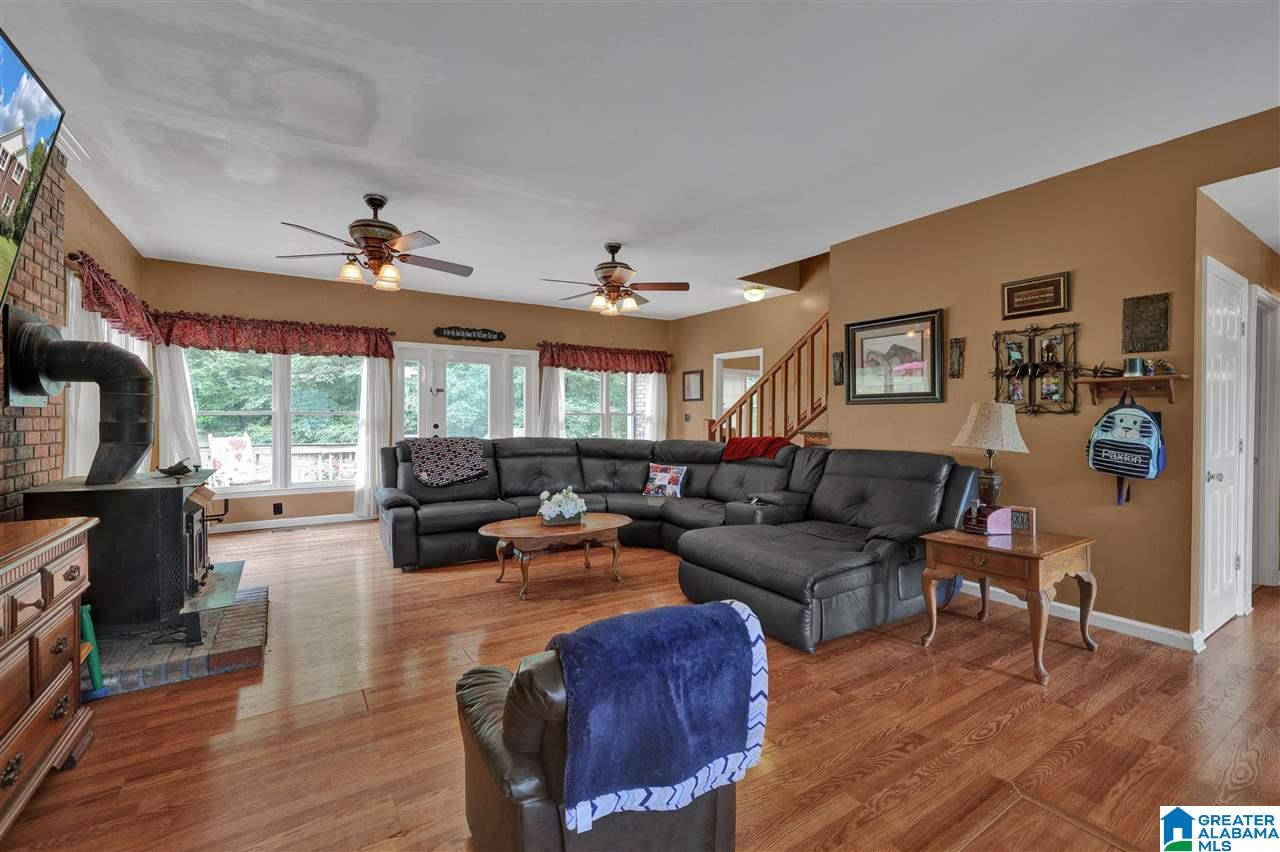 1257 Rogers Road Oneonta, AL 35121 - Photo 6 of 31