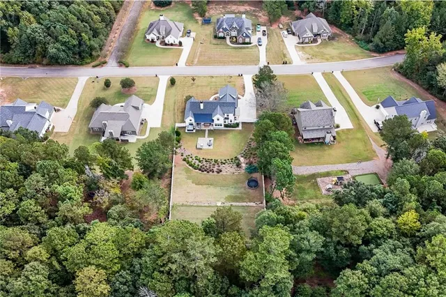 $569,000 | 469 Ashley Glen Drive, Williamson, GA 30292