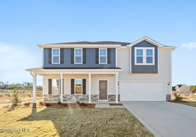 $374,995 | 575 Ashley Heights Drive, Aberdeen, NC 28315