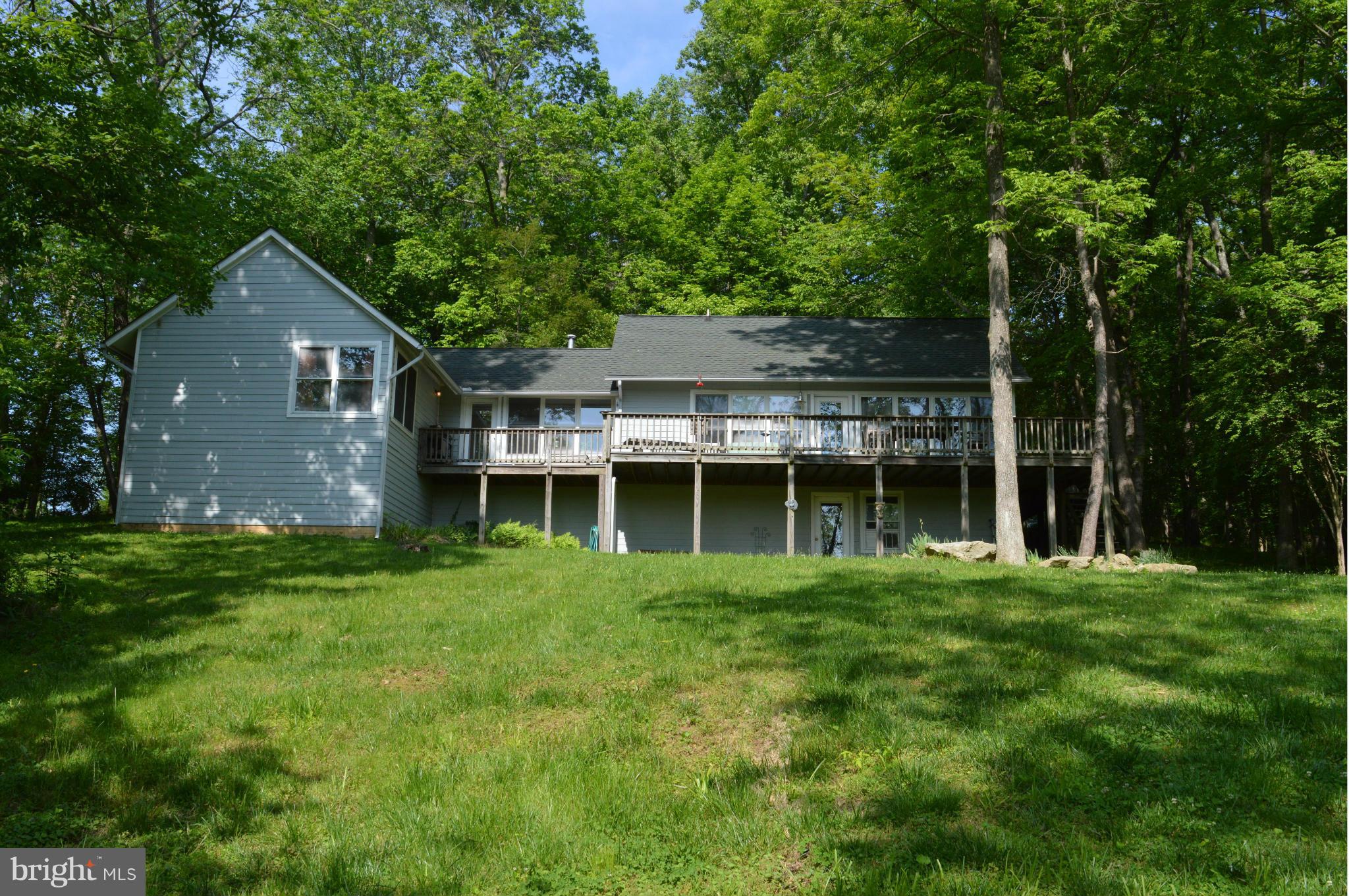 38313 North Fork Road Purcellville, VA 20132 - Photo 1 of 30 Set amid privacy