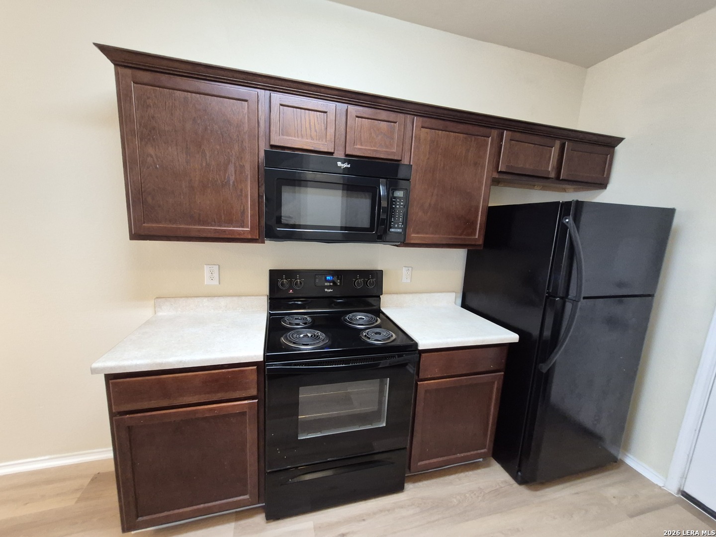 7206 Colina Way Converse, TX 78109 - Photo 11 of 27