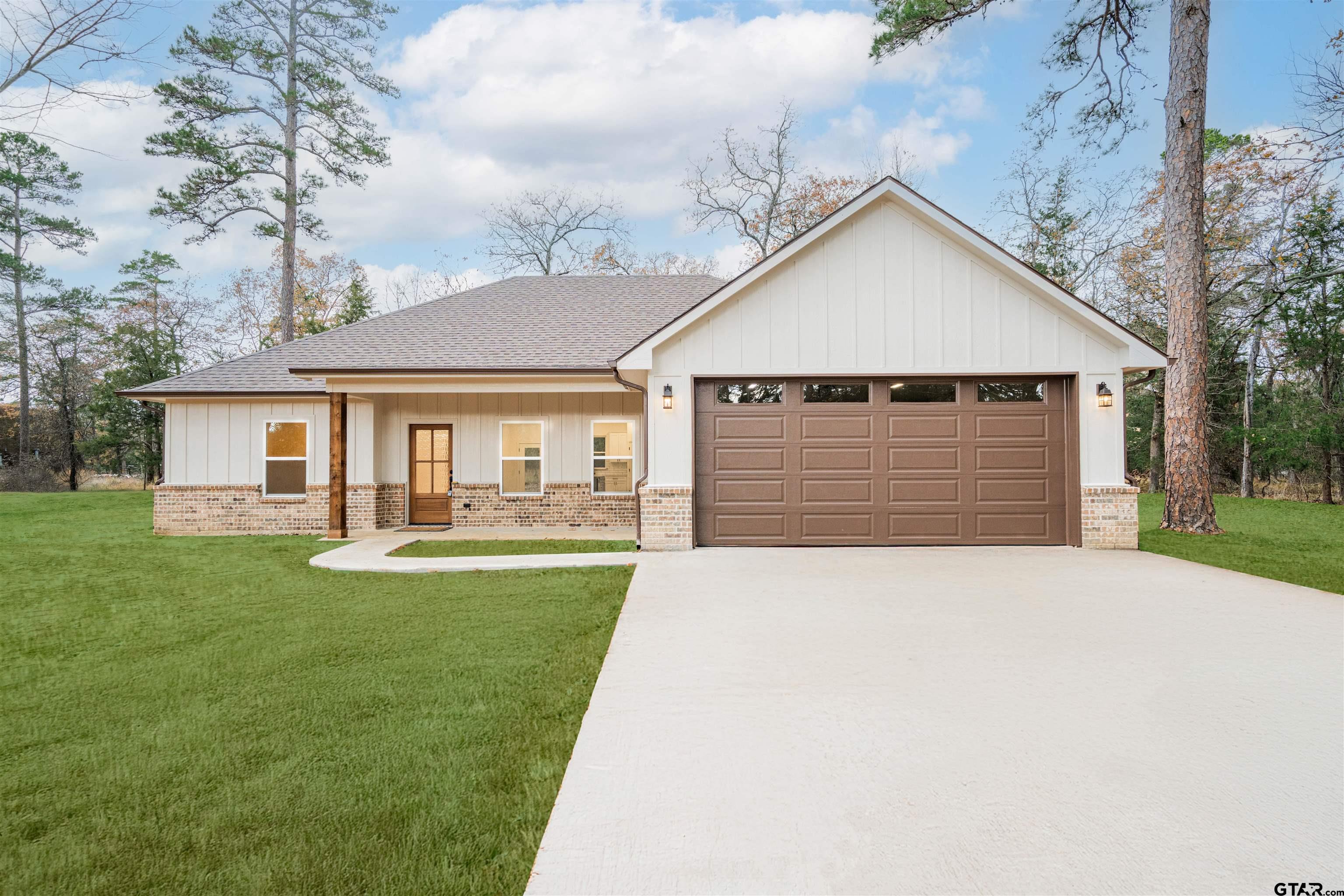 711 King Charles Road Scroggins, TX 75480 - Photo 6 of 34