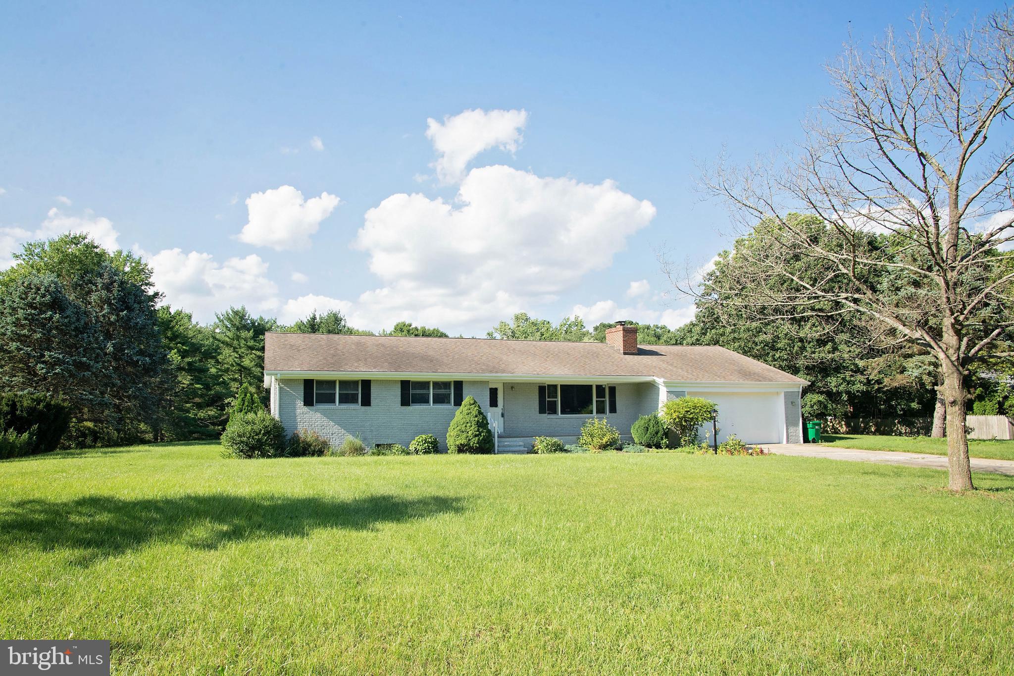 770 Rte 524 Allentown, NJ 08501 - Photo 2 of 20