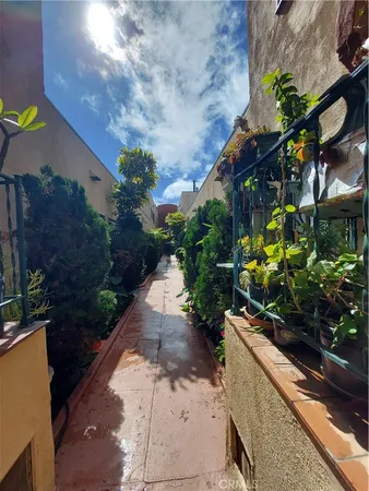 $1,400 | 1328 2nd Street, Unit 5, Long Beach, CA 90802