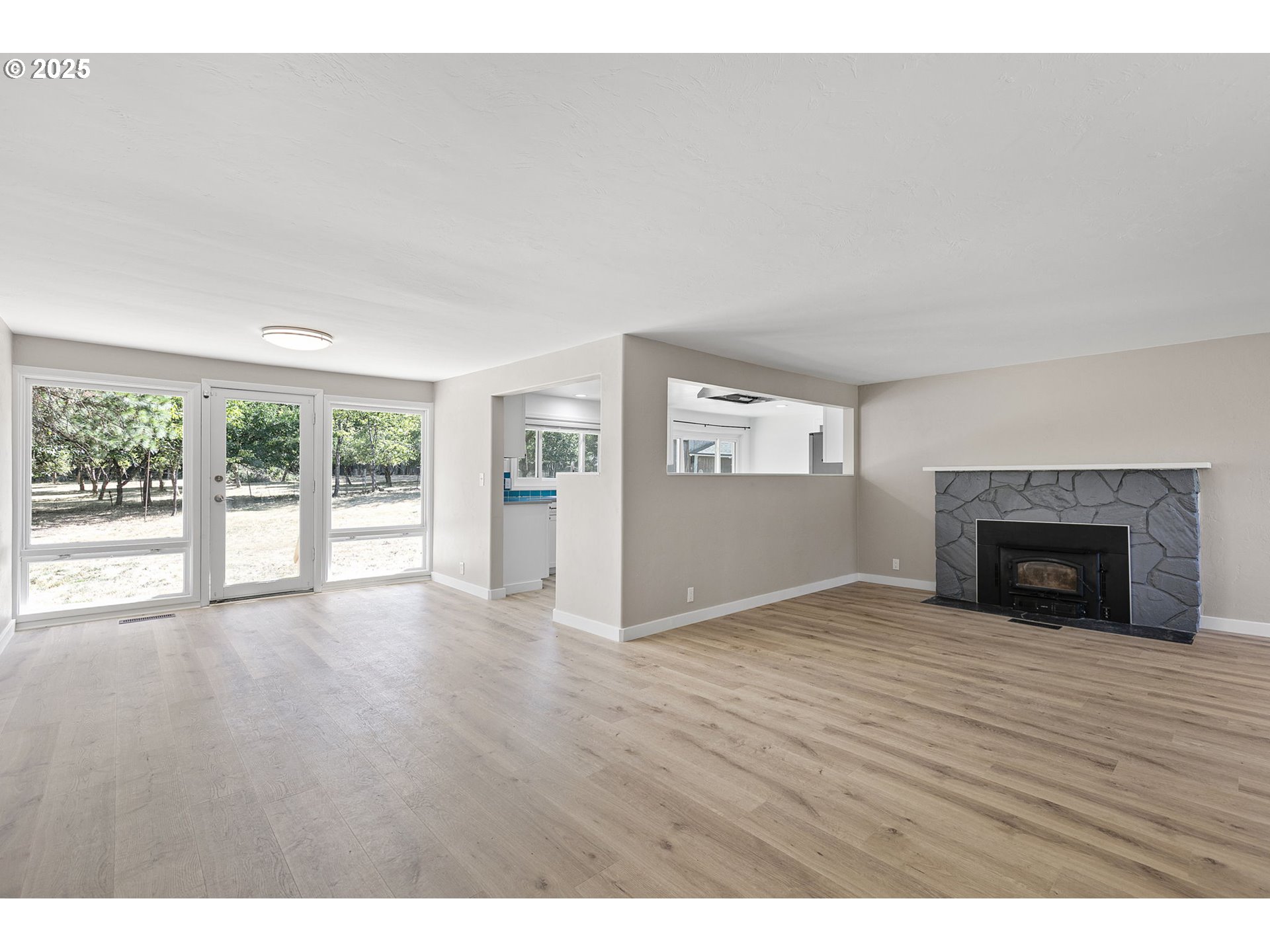 25412 Jeans Road Veneta, OR 97487 - Photo 13 of 36