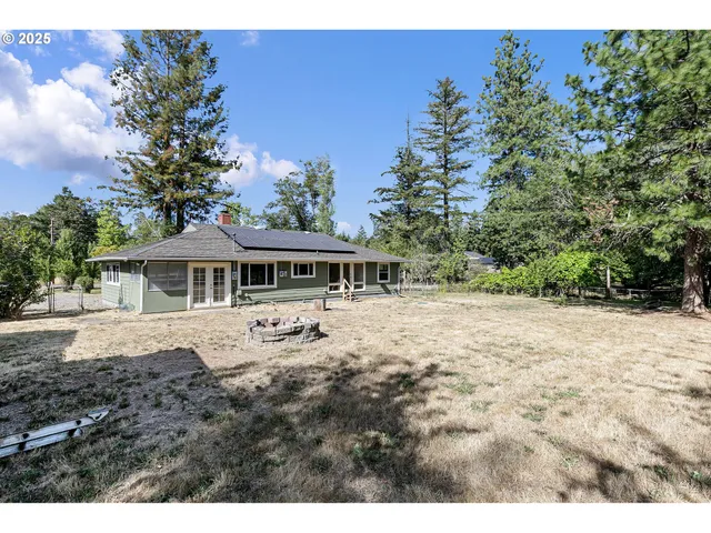 $539,900 | 25412 Jeans Road, Veneta, OR 97487