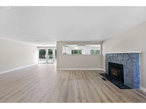 $539,900 | 25412 Jeans Road, Veneta, OR 97487