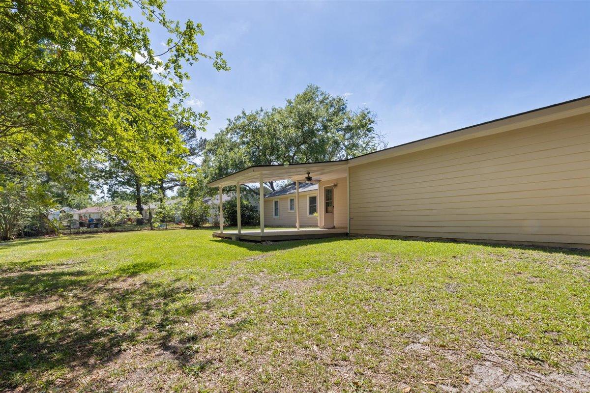 7666 Chippendale Road North Charleston, SC 29420 - Photo 22 of 22 Back Yard