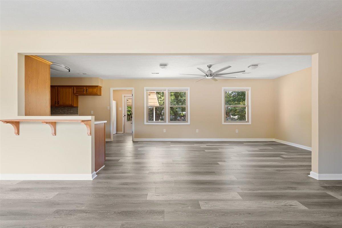 7666 Chippendale Road North Charleston, SC 29420 - Photo 6 of 22 Entrance