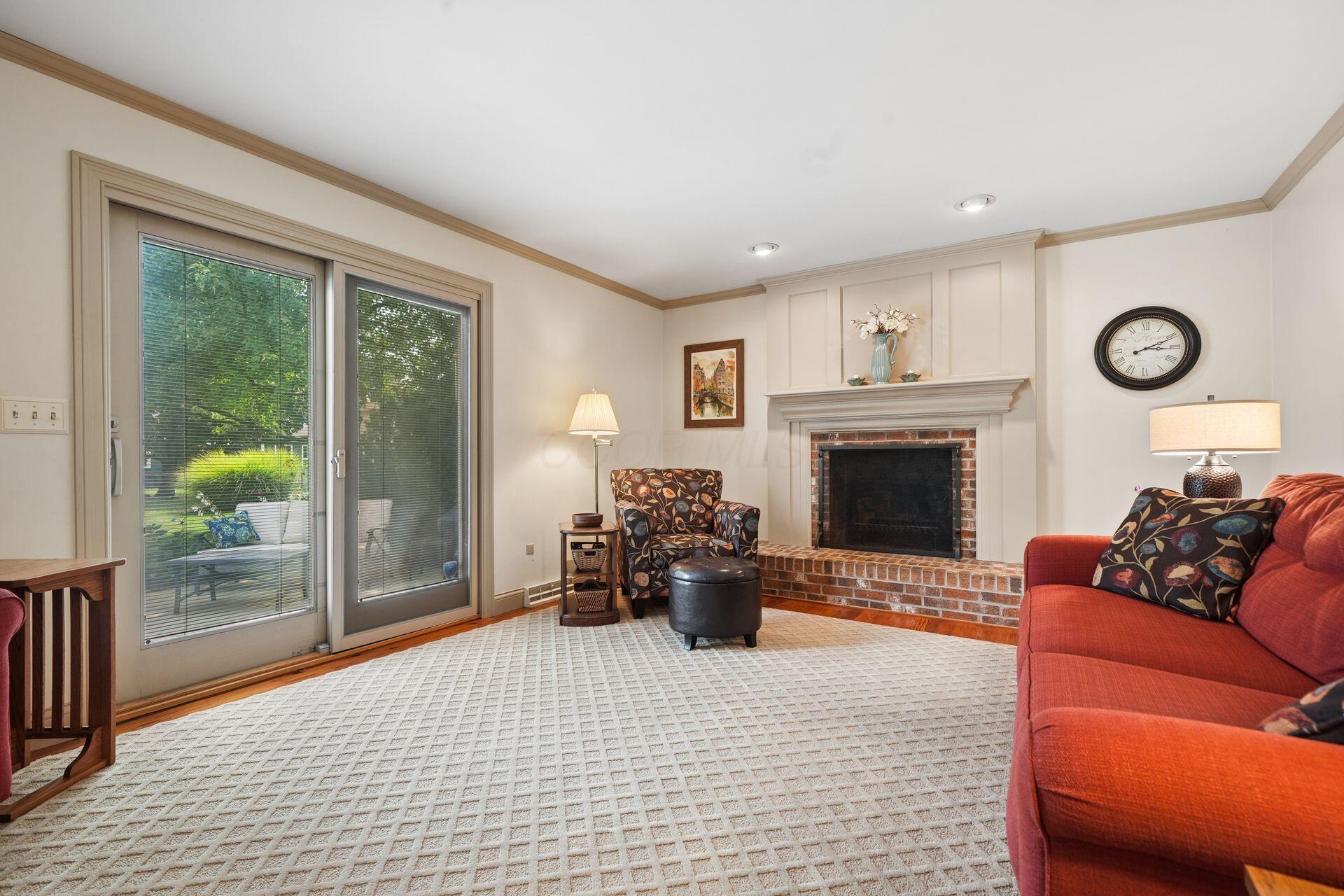 3259 Smiley Road Columbus, OH 43221 - Photo 17 of 37 Family room
