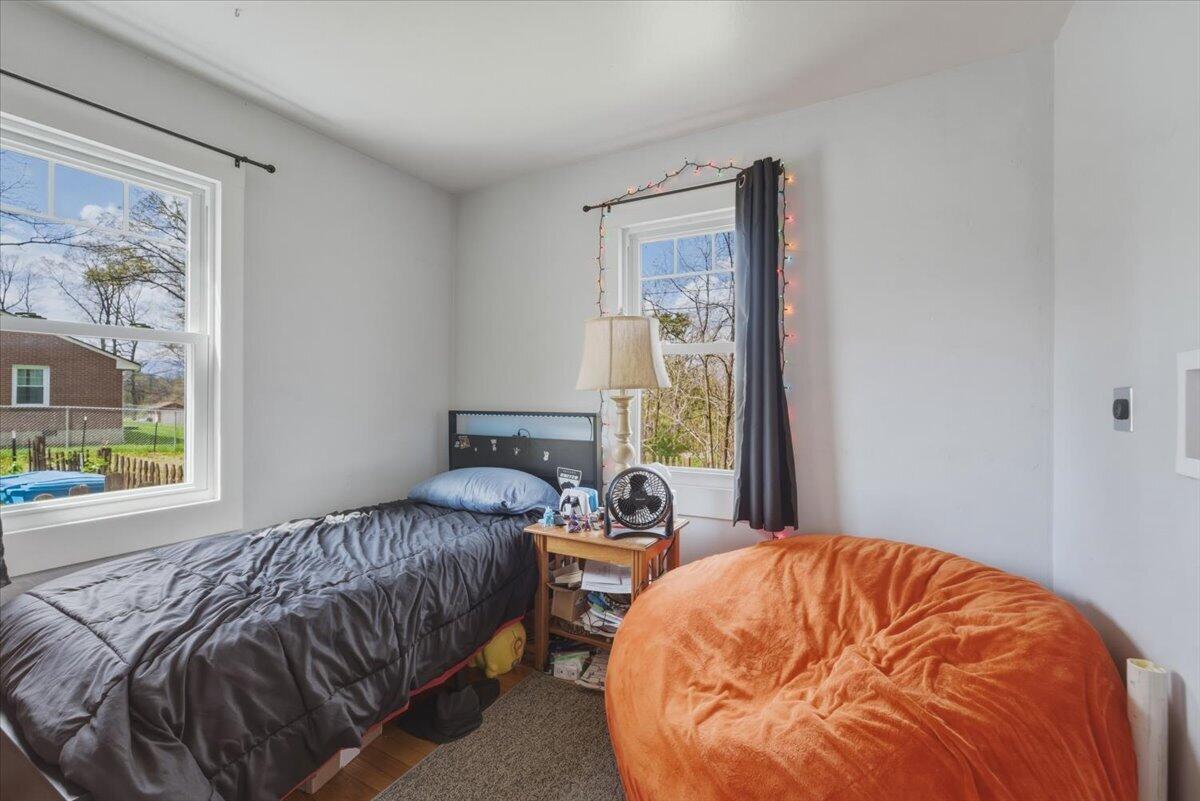 4925 Oak Road Northwest Roanoke, VA 24017 - Photo 15 of 44 15-Oak Dr-15