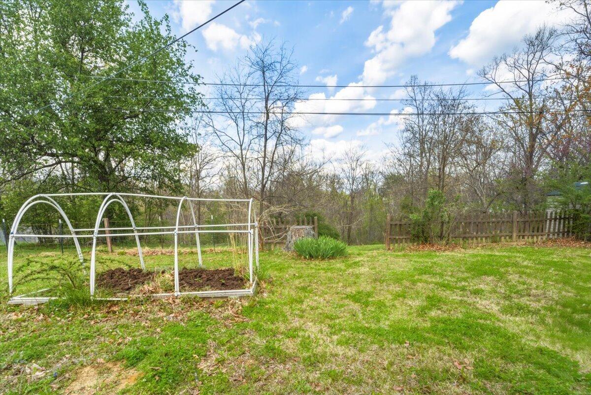 4925 Oak Road Northwest Roanoke, VA 24017 - Photo 27 of 44 27-Oak Dr-27