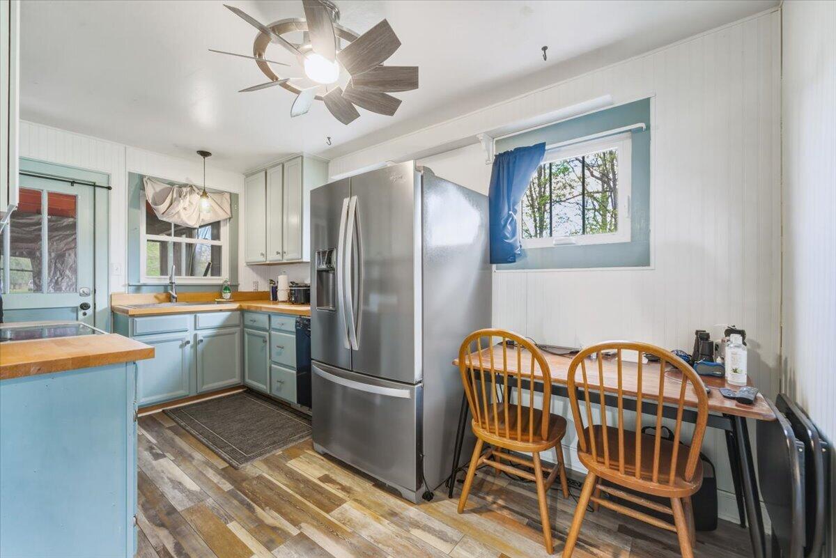 4925 Oak Road Northwest Roanoke, VA 24017 - Photo 10 of 44 10-Oak Dr-10