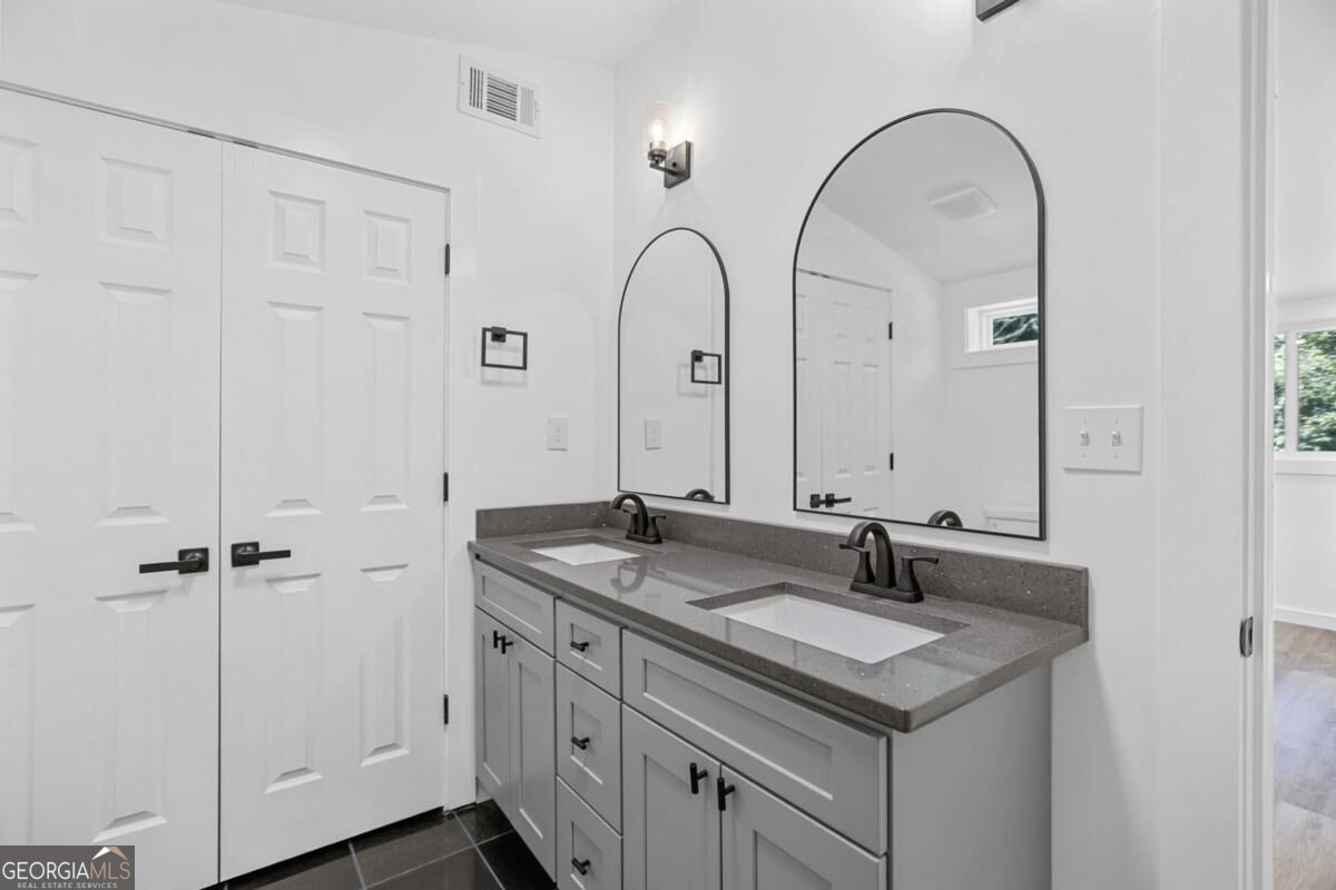 4993 Lone Oak Road Grantville, GA 30220 - Photo 25 of 30 Gallery Image 25