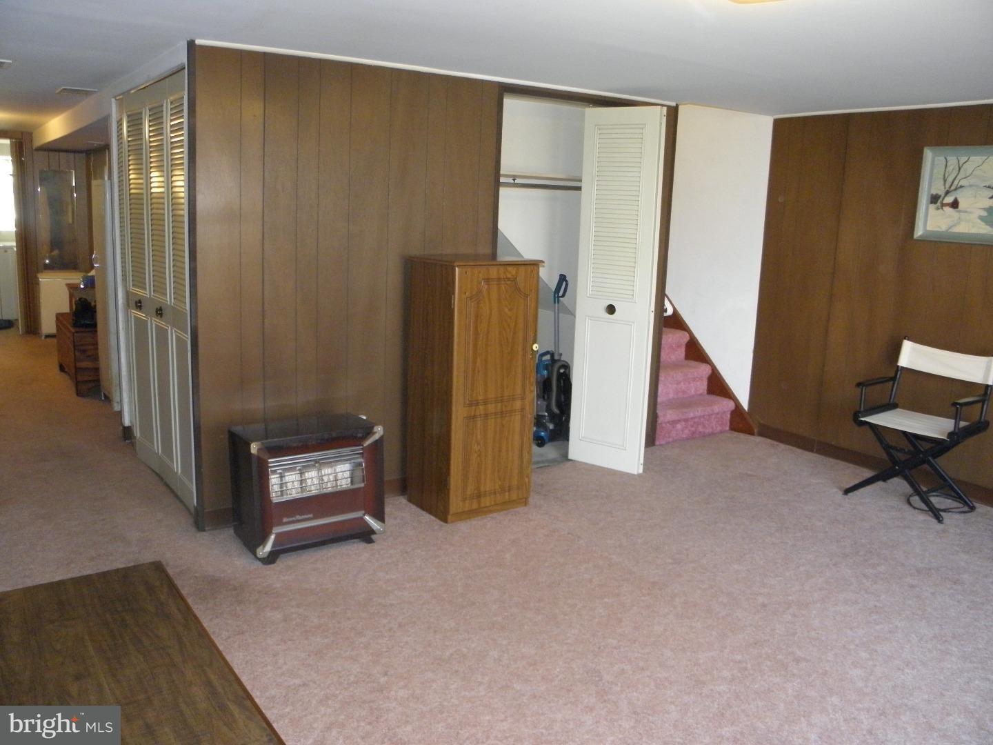 10822 Rayland Road Philadelphia, PA 19154 - Photo 16 of 24 Gallery Image 16