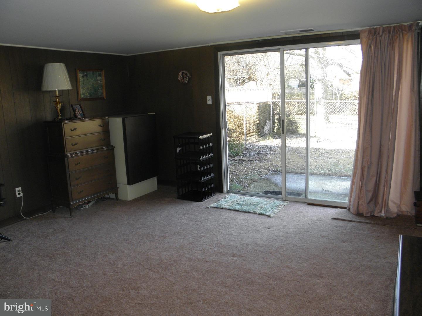 10822 Rayland Road Philadelphia, PA 19154 - Photo 19 of 24 Gallery Image 19