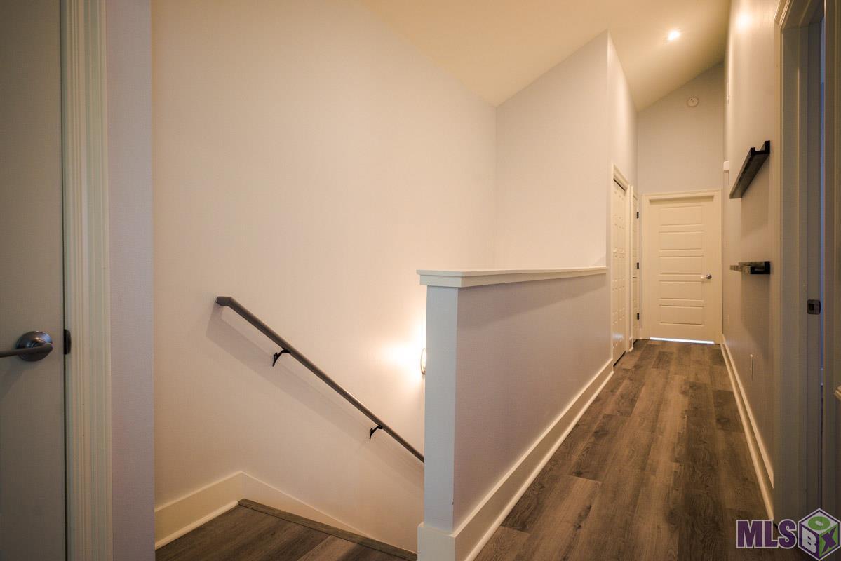 2010 Red Stick Drive Baton Rouge, LA 70816 - Photo 9 of 16