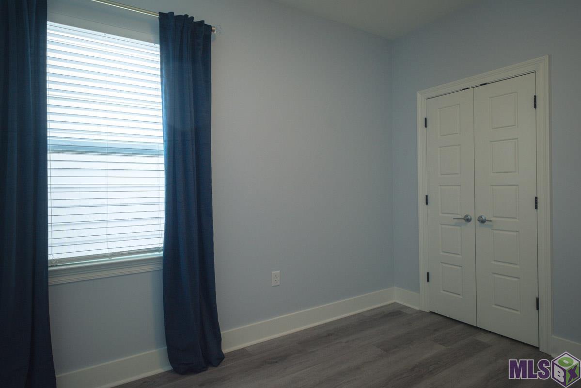2010 Red Stick Drive Baton Rouge, LA 70816 - Photo 10 of 16