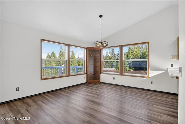 $785,000 | 6487 East Hayden Lake Road, Hayden, ID 83835