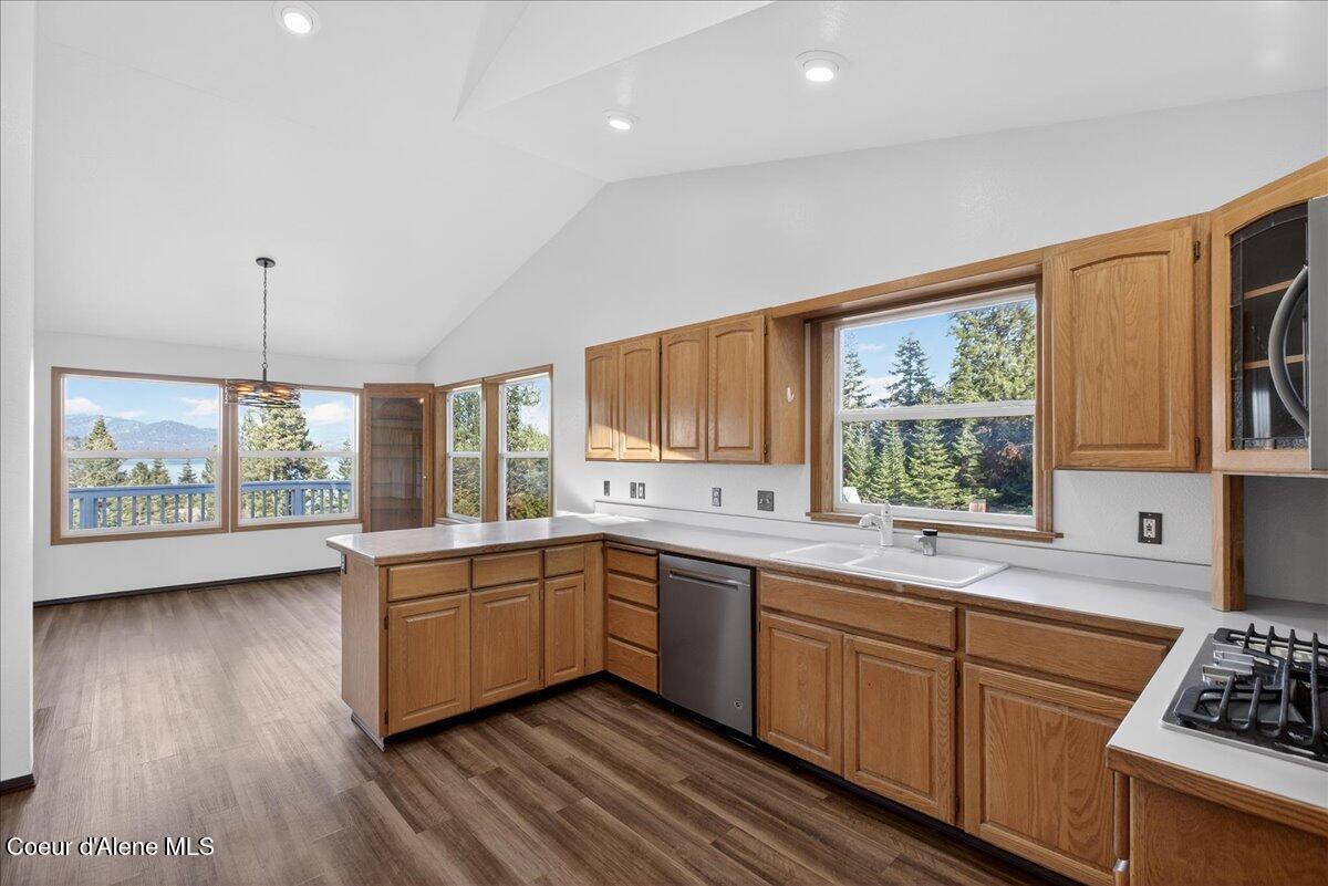 6487 East Hayden Lake Road Hayden, ID 83835 - Photo 16 of 43 19-6487 E Hayden Lake Rd_RedHogMedia