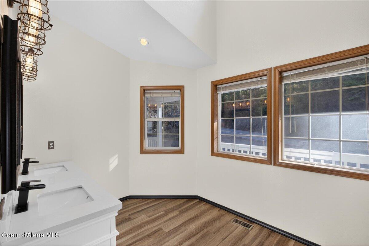 6487 East Hayden Lake Road Hayden, ID 83835 - Photo 21 of 43 30-6487 E Hayden Lake Rd_RedHogMedia