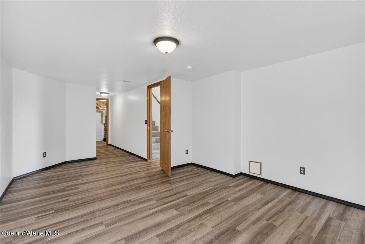 6487 East Hayden Lake Road Hayden, ID 83835 - Photo 24 of 43 35-6487 E Hayden Lake Rd_RedHogMedia