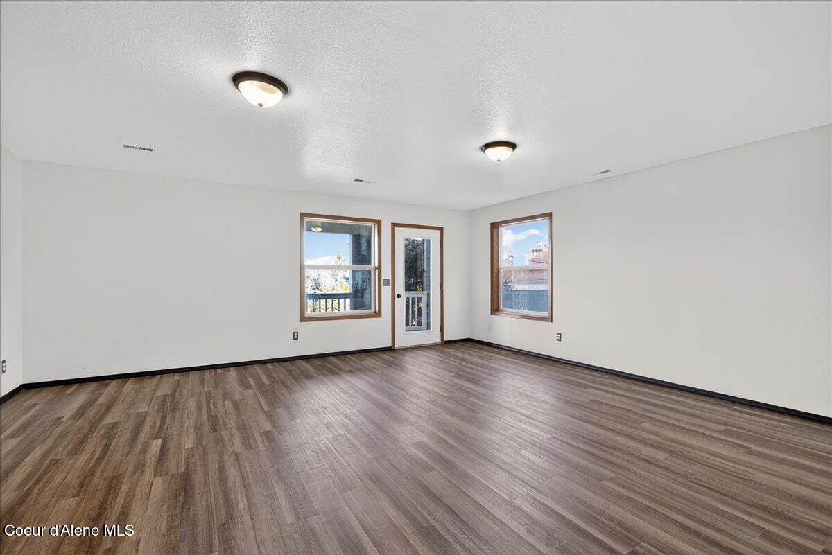 6487 East Hayden Lake Road Hayden, ID 83835 - Photo 25 of 43 36-6487 E Hayden Lake Rd_RedHogMedia