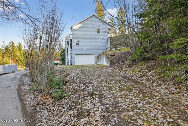 $785,000 | 6487 East Hayden Lake Road, Hayden, ID 83835