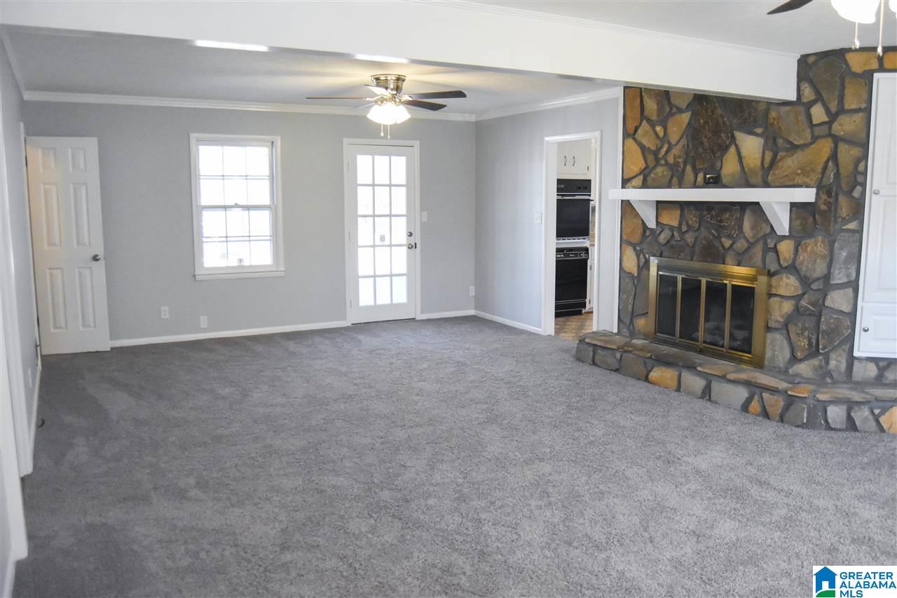 4011 Derick Street Anniston, AL 36201 - Photo 9 of 50